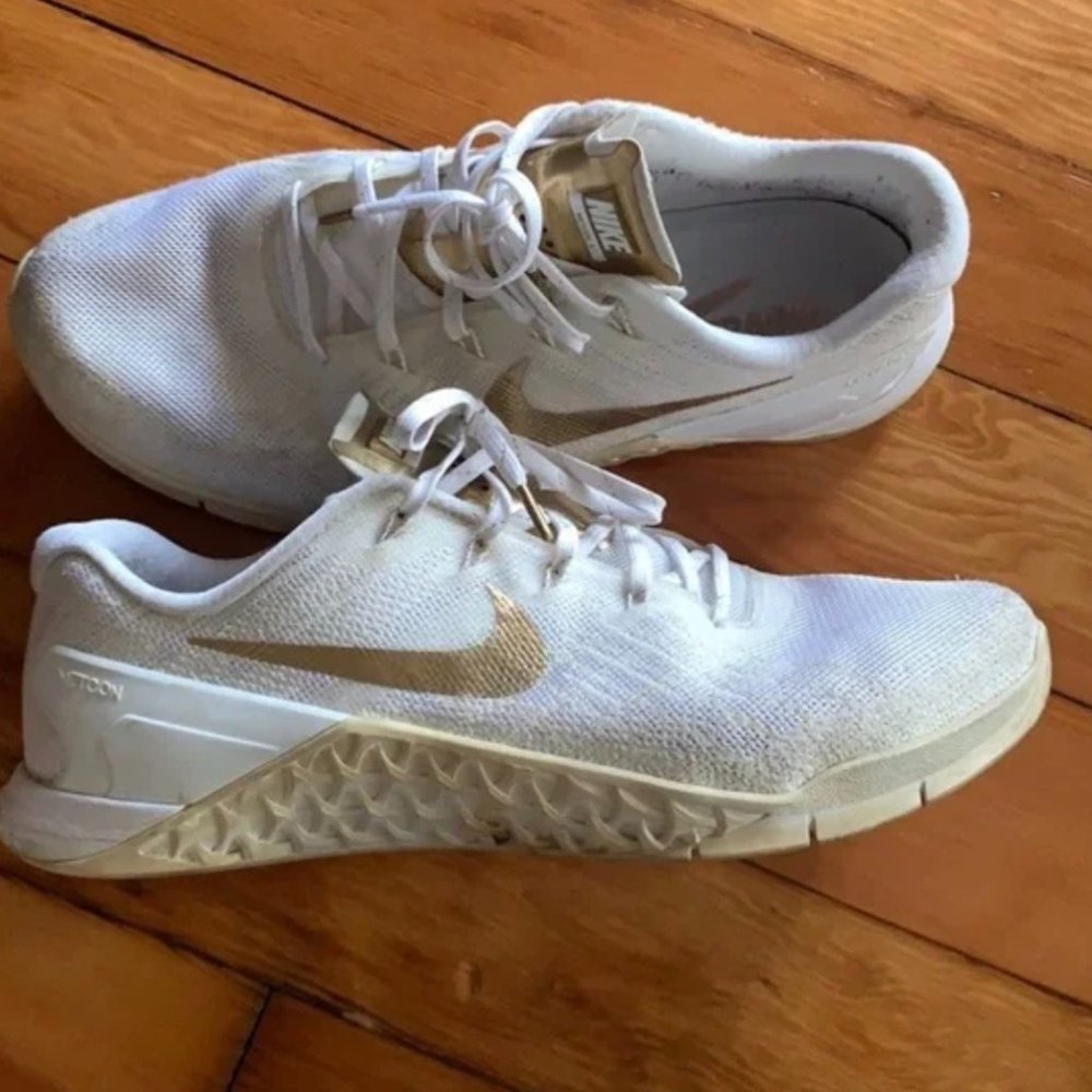 Women’s Nike Metcon 3 Gold